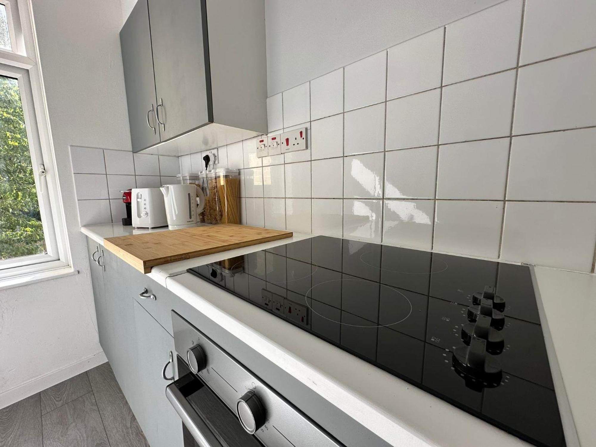 Cosy 2 Bedroom Flat In Manor House London Exterior foto