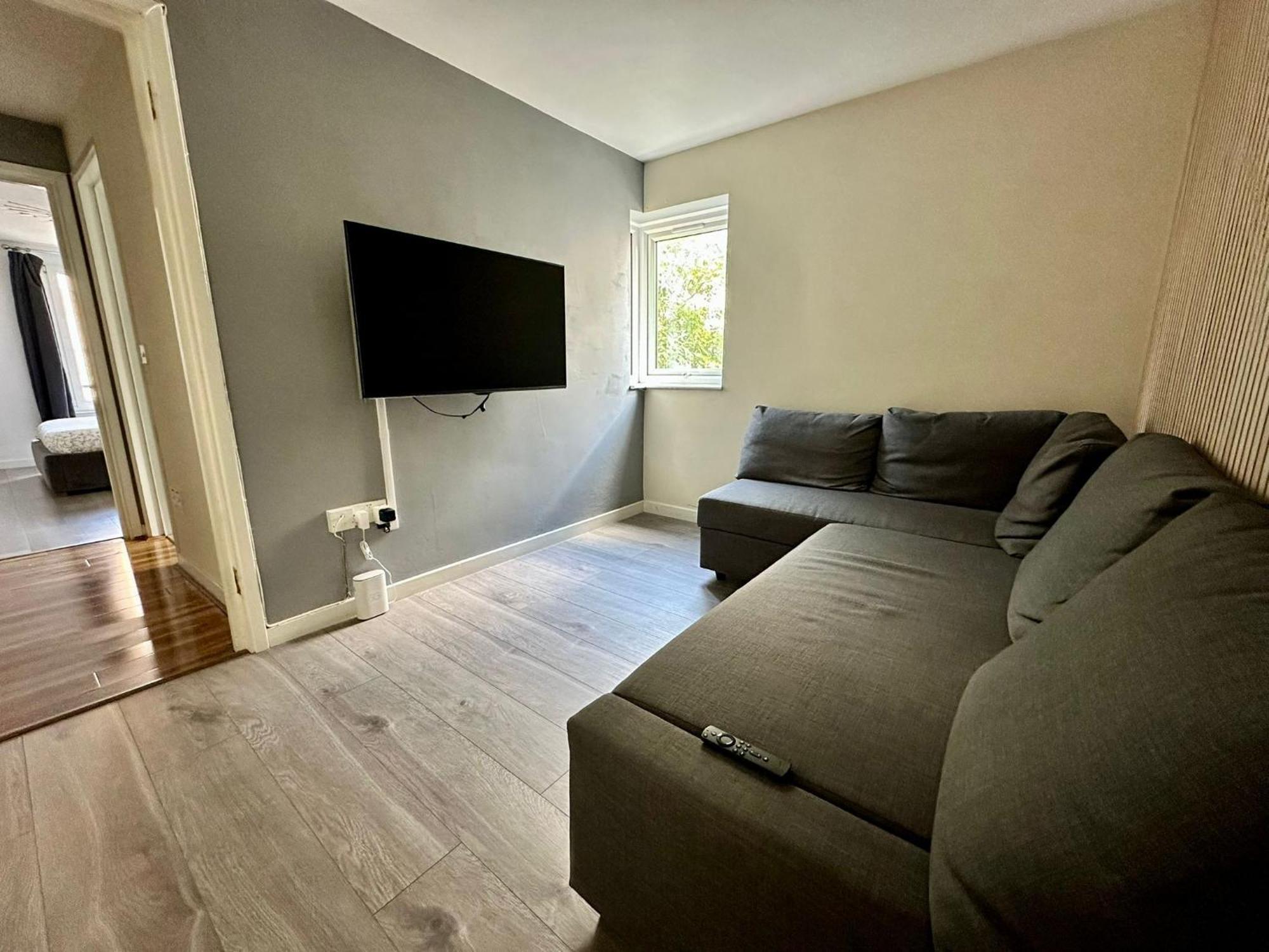 Cosy 2 Bedroom Flat In Manor House London Exterior foto
